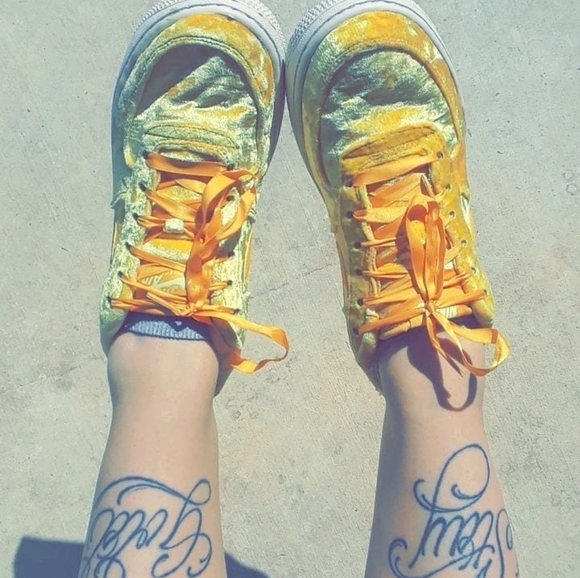 Nike - Picture 1 of 5